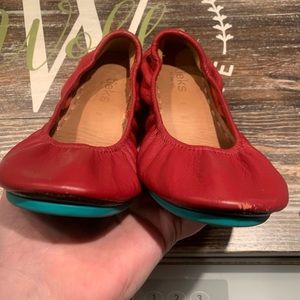 Red Tieks